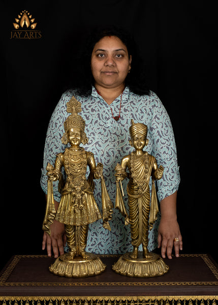 Bhagwan Swaminarayan and Gunatitanand Swami (Akshar Purushottam) 23" Brass Statue