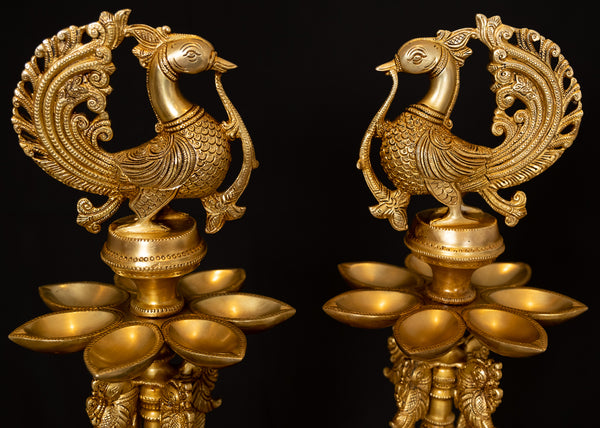 Bird Lamp Set with Seven Wicks and Five Wicks (Two deepam plates)