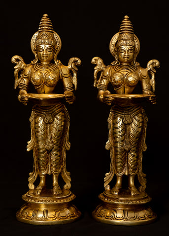 Deep Ladies Set (Pavai Vilakku)