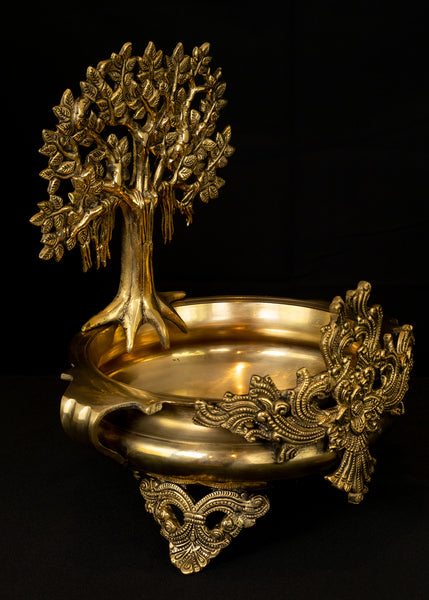 The Tree of Life Urli