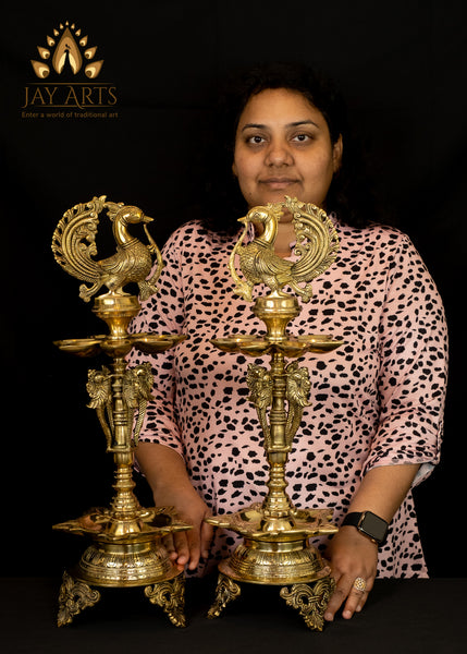 Auspicious Bird Lamp Set with Seven Wicks and Five Wicks (Two deepam plates)