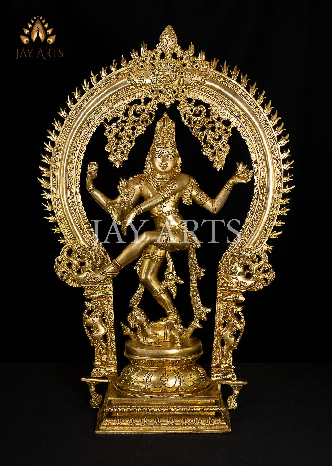 Statue of indian hindu god Shiva Nataraja - Lord of Dance Stock Photo