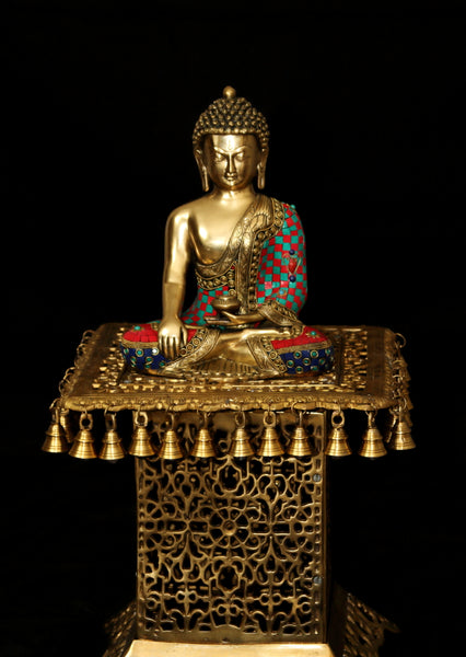 The Earth witness Buddha ( Bhumisparsha mudra )